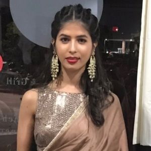 Meet your Posher, Asmita